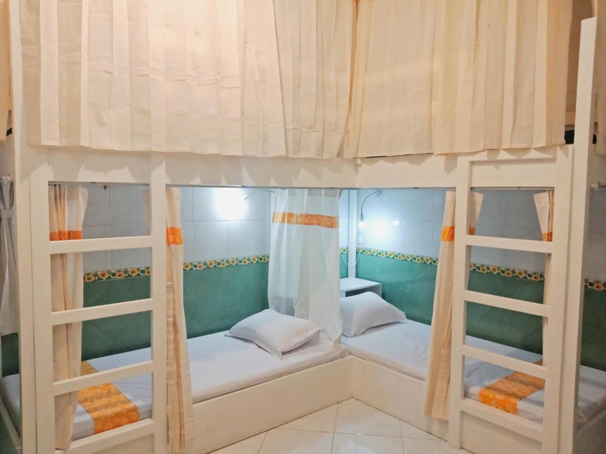 Liem Heritage Hostel Γιογκιακάρτα Εξωτερικό φωτογραφία