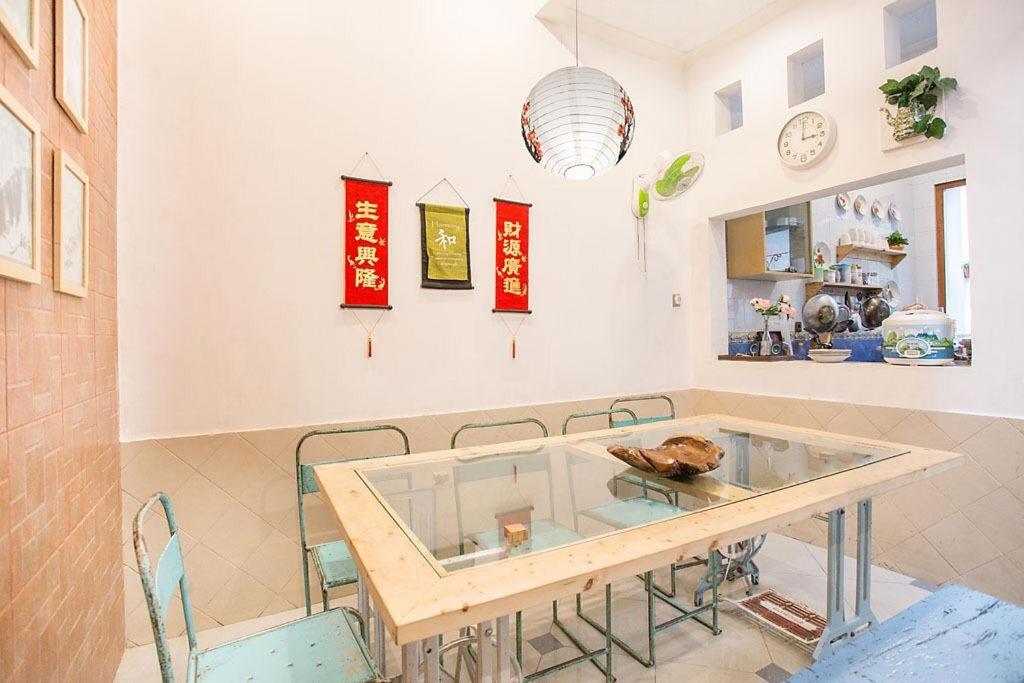 Liem Heritage Hostel Γιογκιακάρτα Εξωτερικό φωτογραφία