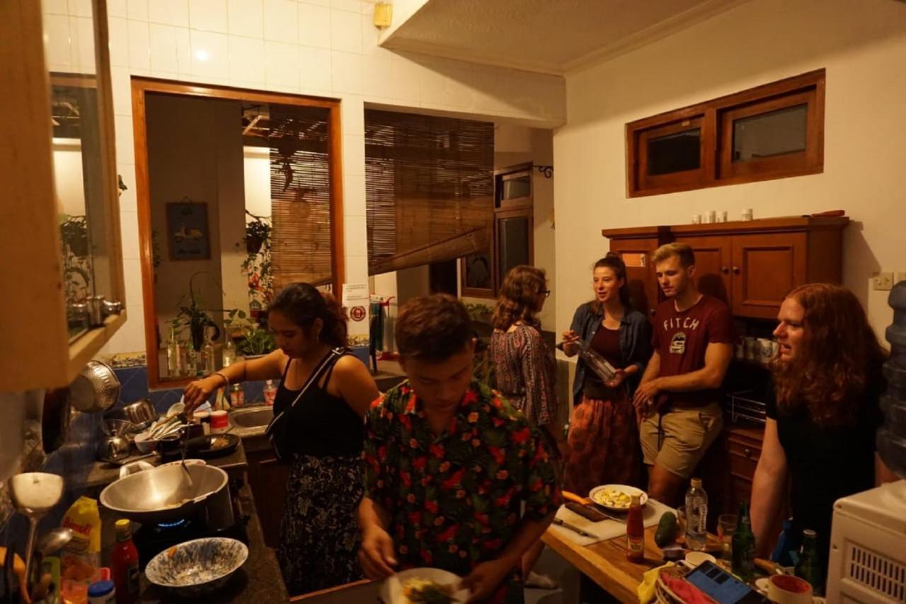 Liem Heritage Hostel Γιογκιακάρτα Εξωτερικό φωτογραφία